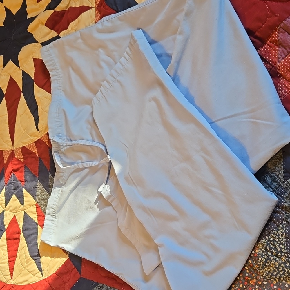 Scrub pants